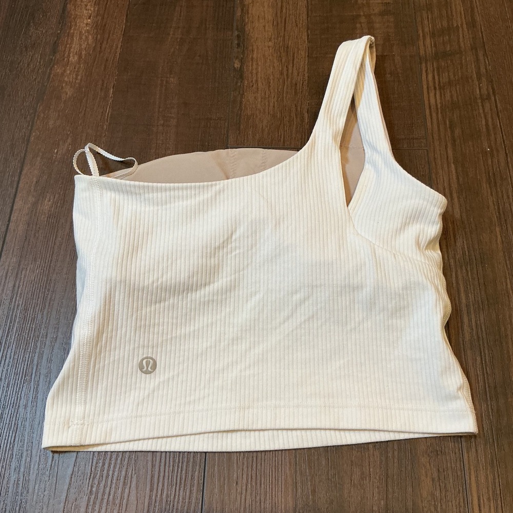 Lululemon Ribbed One-Shoulder Yoga Tank Top Cream LW1ESSS Size 2 Activewear